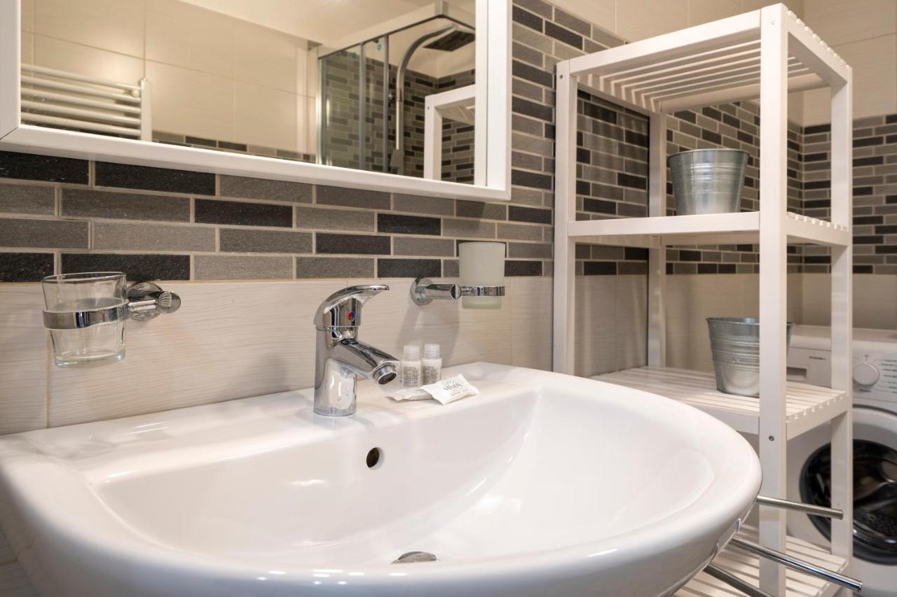 Bari Domus Bella Vita Apartment Экстерьер фото